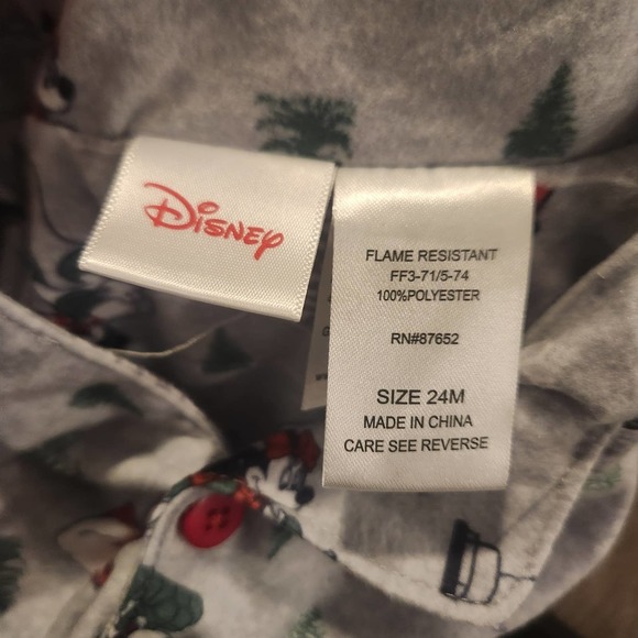 Disney Mickey Mouse‎ and Friends Christmas Pajamas - Picture 6 of 6